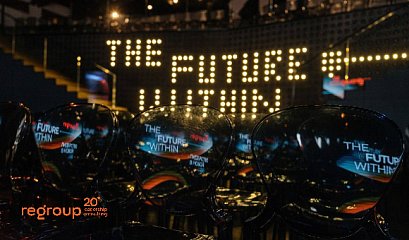 THE FUTURE WITHIN: Лидерство в новой архитектуре времени.